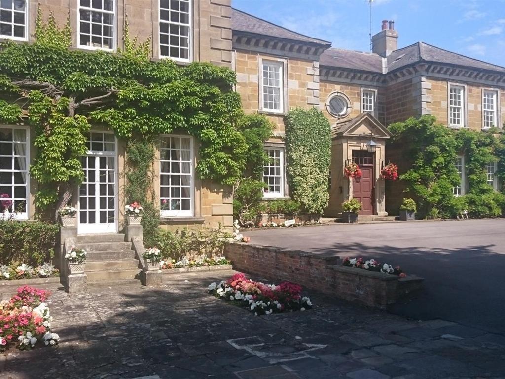 Sutton Hall Resort Thirsk Exteriér fotografie